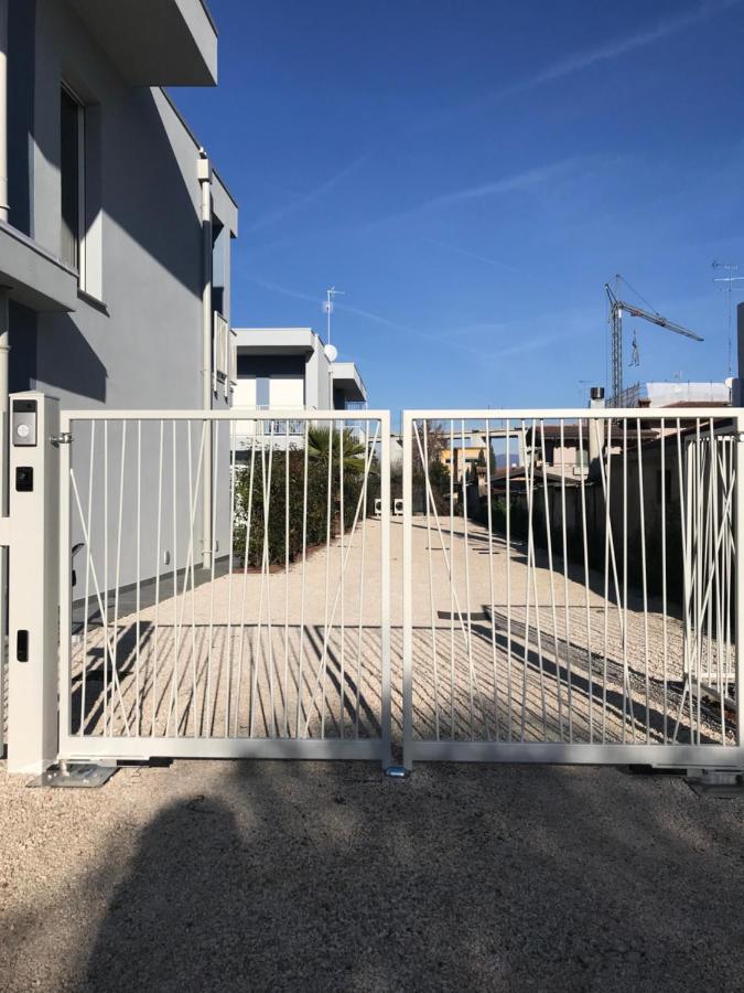 Villa Karolina Desenzano del Garda Ngoại thất bức ảnh