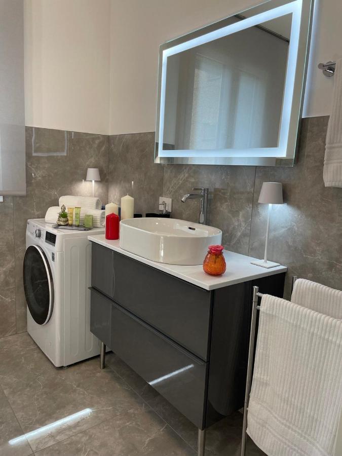 Villa Karolina Desenzano del Garda Ngoại thất bức ảnh
